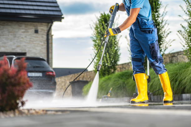 Best Pool Deck Cleaning  in Minturn, CO